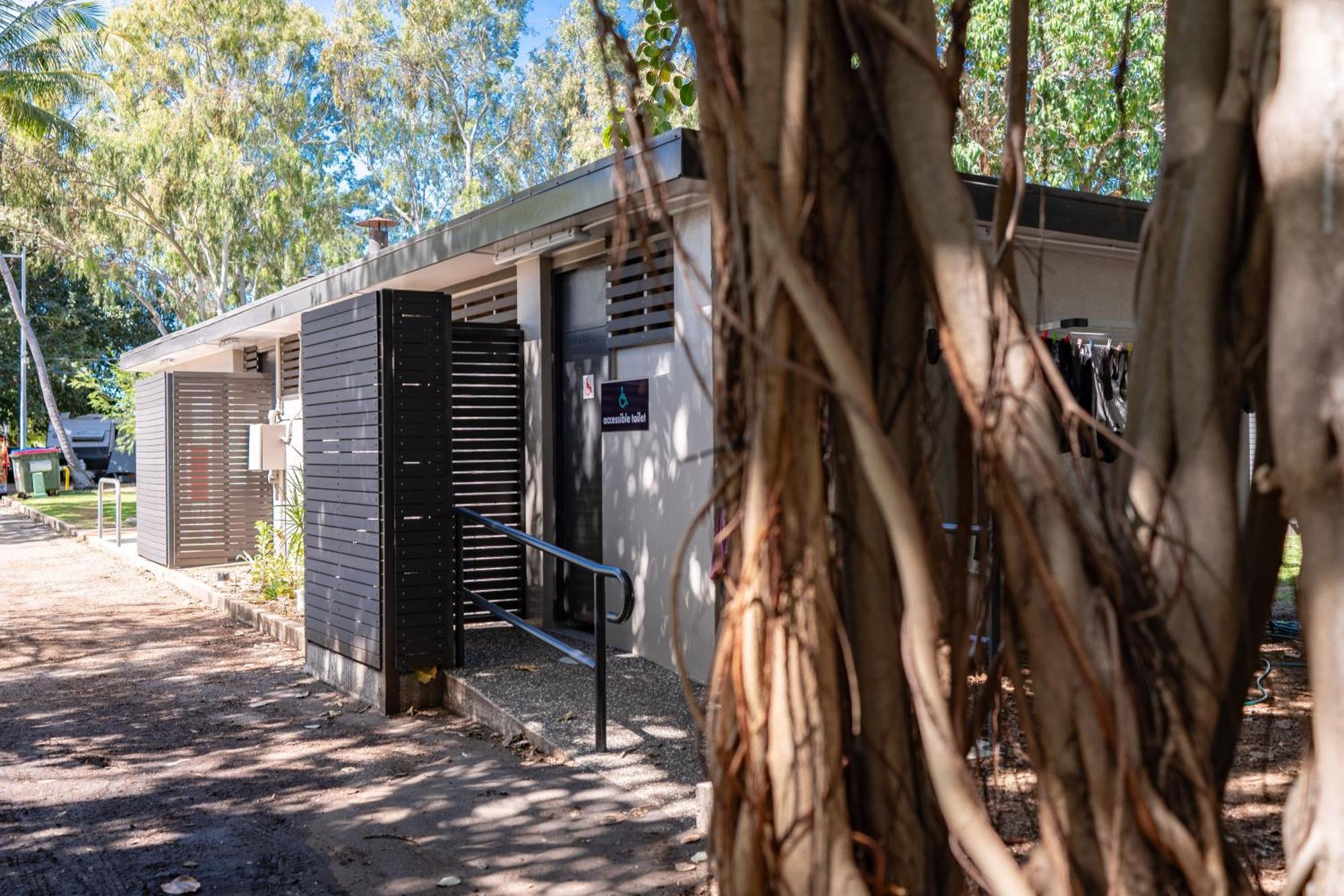 Big4 Tasman Holiday Parks - Rowes Bay 타운즈빌 외부 사진
