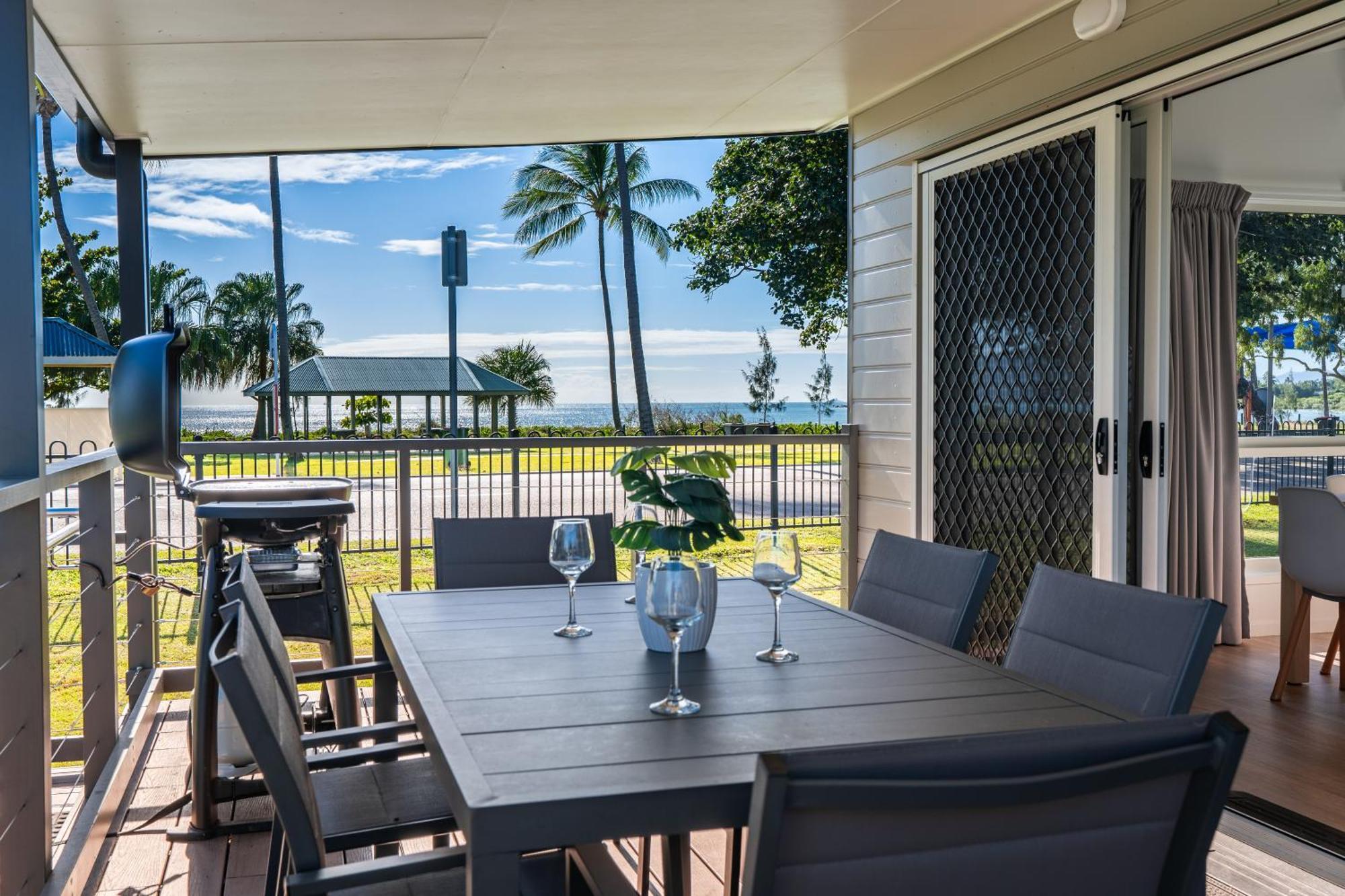 Big4 Tasman Holiday Parks - Rowes Bay 타운즈빌 외부 사진